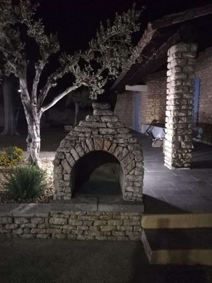 Maison Provencale Spa Sauna Piscine Molleges Ngoại thất bức ảnh